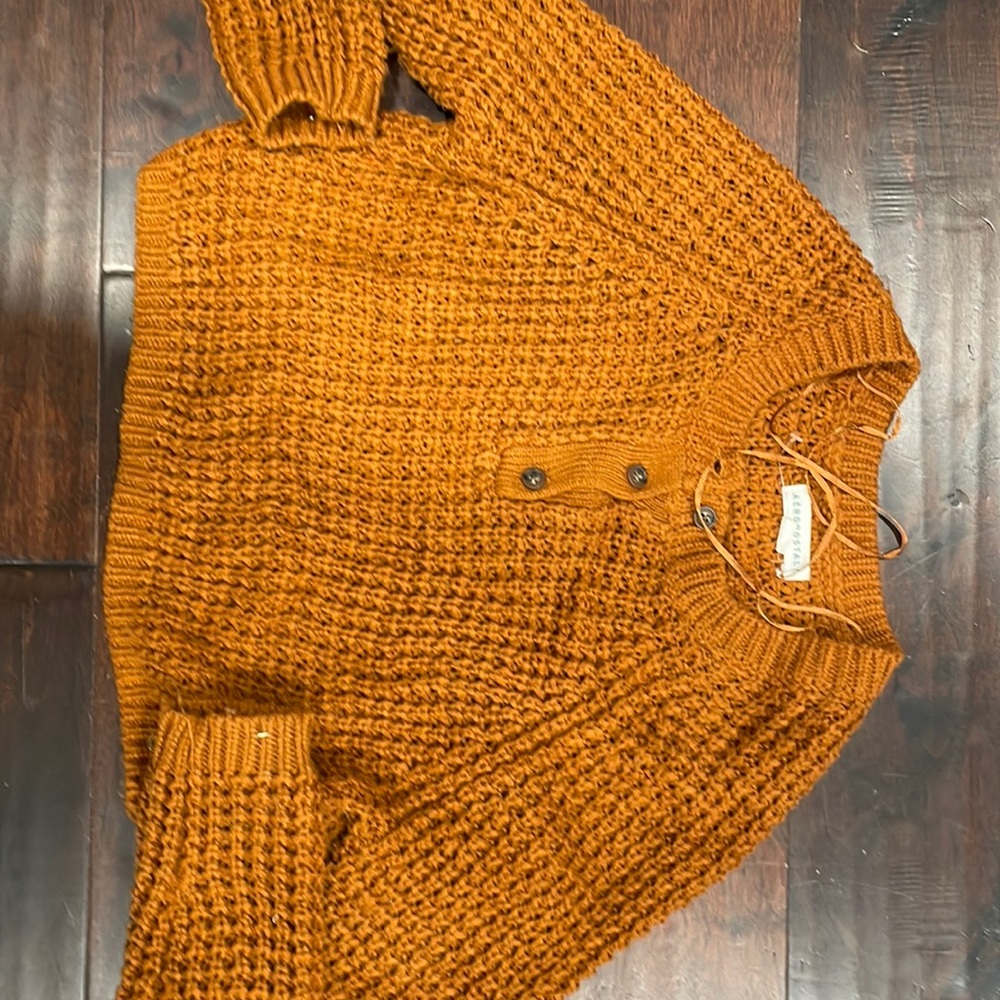 Aeropostal Cropped Knitted Sweater